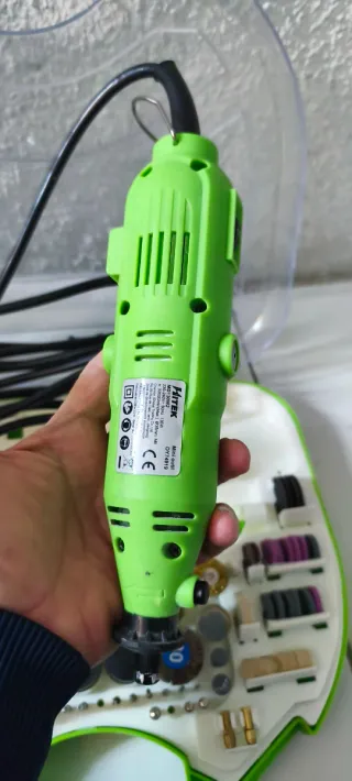 Attrezzo Rotativo Multifunzionale con Accessori