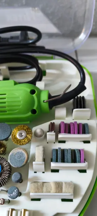 Attrezzo Rotativo Multifunzionale con Accessori