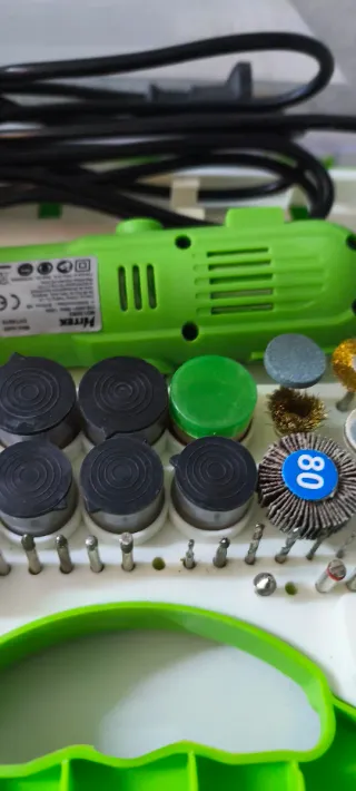 Attrezzo Rotativo Multifunzionale con Accessori