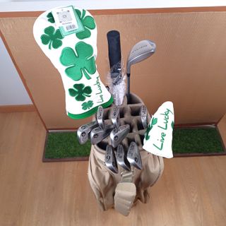 Palos de golf / Mujer / Ping + TaylorMade + Sayers