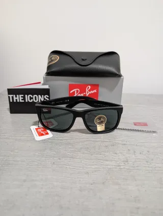 Occhiali da sole Ray-Ban Justin neri taglia media
