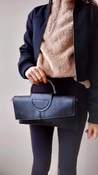 Borsa a spalla nera pochette