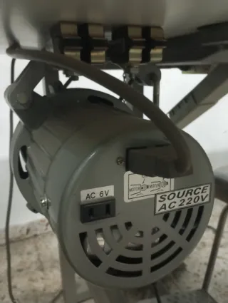 Macchina Cucitrice Industriale