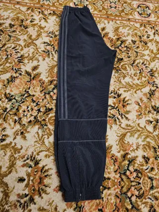 Chándal Gris y negro Talla L