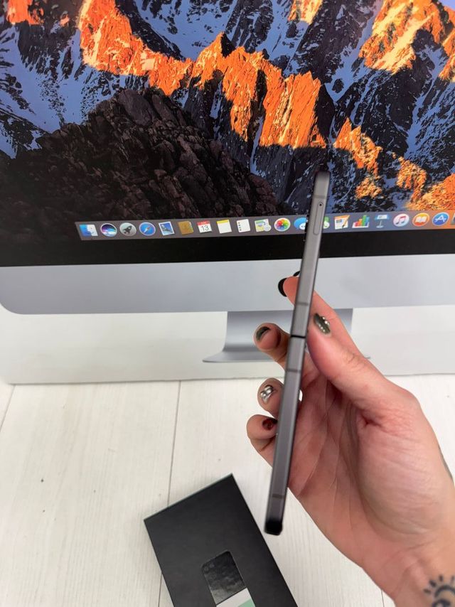 Samsung Z flip5 256gb como nuevo