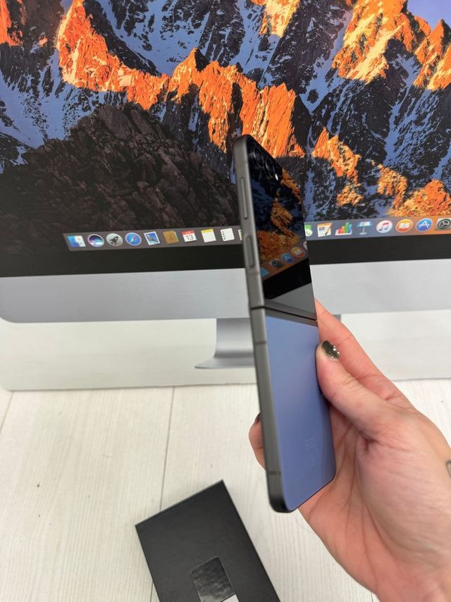 Samsung Z flip5 256gb como nuevo