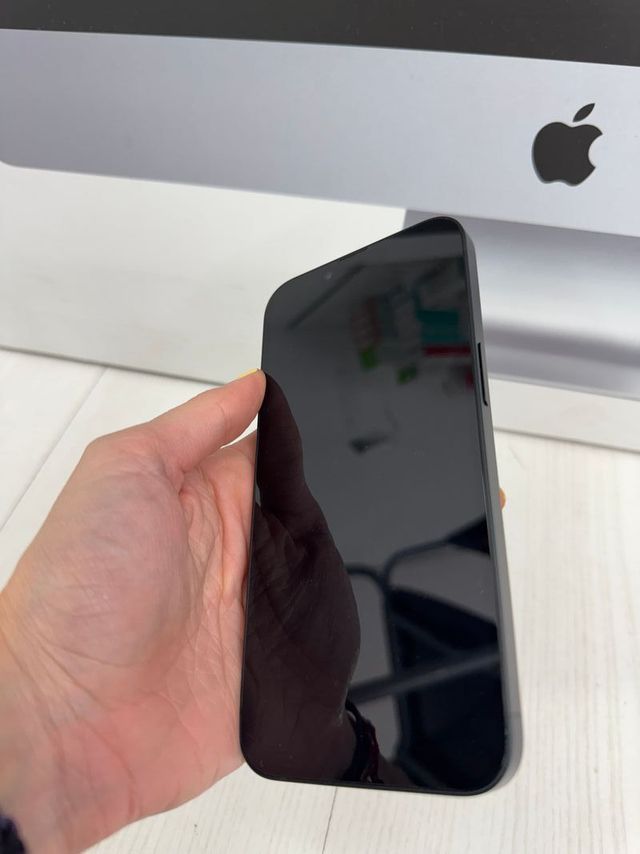 iPhone 16e 128GB cómo nuevo