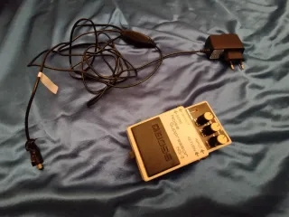 BOSS NS-2 Noise Suppressor Pedal Guitarra