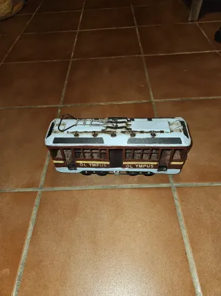 Tranvía Metálico Decorativo Olympus