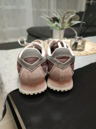 Zapatillas Munich chica rosa y gris