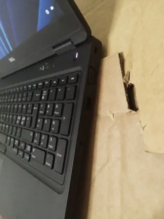 Dell Workstation Portátil Negra