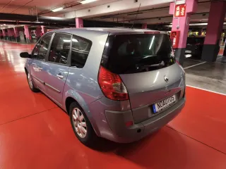 Renault Grand Scenic 2007 1.9DCI 130CV
