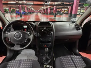 Renault Grand Scenic 2007 1.9DCI 130CV