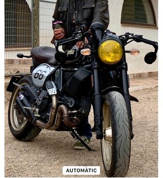 Ducati Scrambler Cafe Racer 800cc