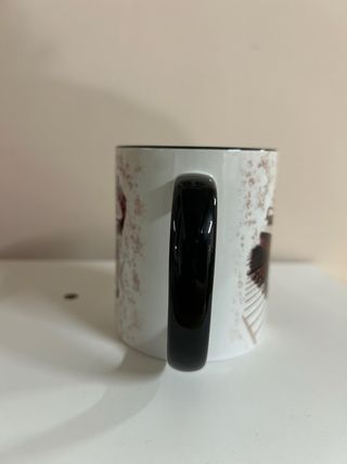 Tazza con stampa pianoforte e spartito