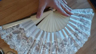 Lotto 4 ventagli da collezione