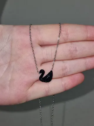 Collar Swarovski Cisne Negro Imitación