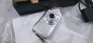 Casio Exilim EX-Z60 6MP Fotocamera Argento