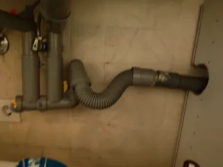 Fontanero barato en vecindario. GC