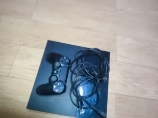 PS4 Fat 500GB con controller e cavi