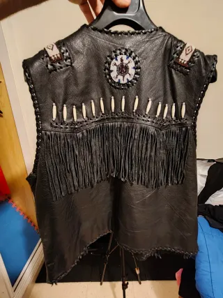 Chaleco de cuero Real de ante, con flecos