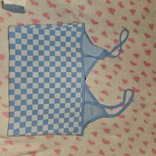 Top estivo a quadri blu e bianchi
