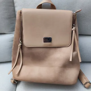 Mochila bolso ante beige