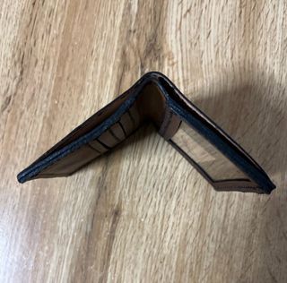 Cartera billetero de cuero marrón