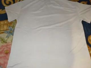 Camiseta básica morada