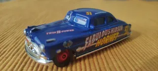 CAMIÓN FABULOUS + HUDSON HORNET 51