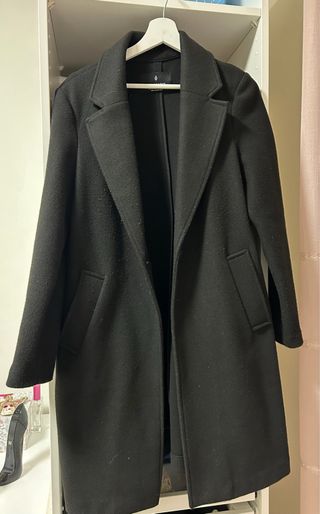 Abrigo Negro Stradivarius