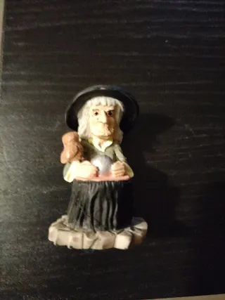 Lote 4 Figuras Brujas Halloween