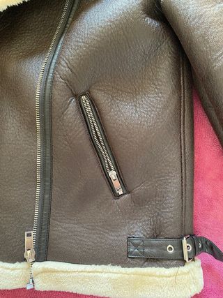 Cazadora efecto piel marrón Talla S