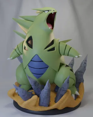 FIGURA TYRANITAR POKEMON RESINA 3D