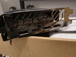 AMD RX 6600 8GB Tarjeta Gráfica