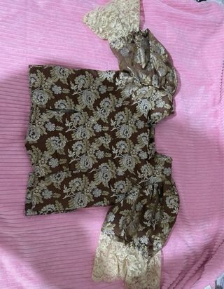 Vestido de fallera marrón y beige