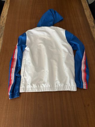 Cortavientos Lacoste Azul y Blanco