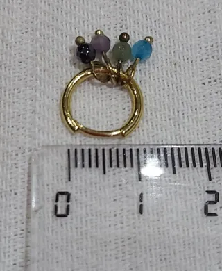 Conjunto collar y pendientes con abalorios