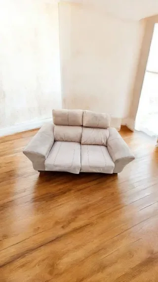 Sofá de tela beige 180x85