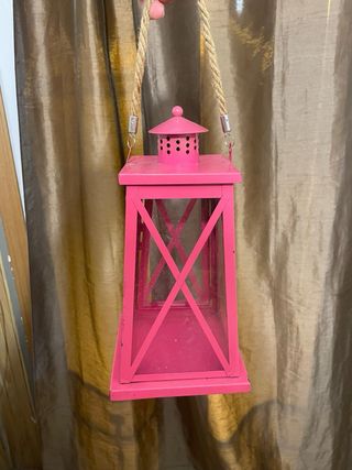 Farola decorativa rosa