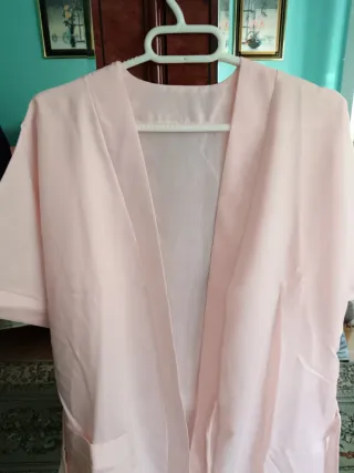 Conjunto camisón y bata rosa