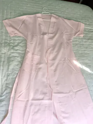 Conjunto camisón y bata rosa