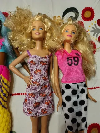 Lote de 5 Barbies