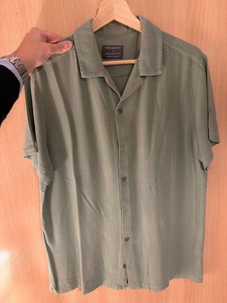 Camisa verde Primark manga corta talla M