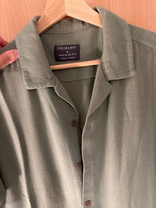 Camisa verde Primark manga corta talla M