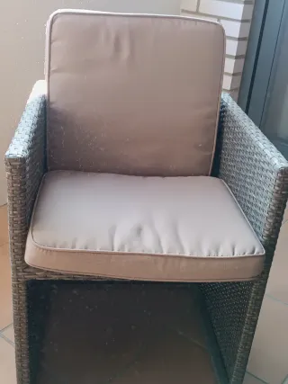 Mesa de comedor ratán y cristal