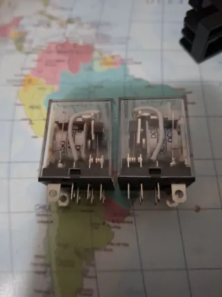 Relé Electromecánico Base Negro