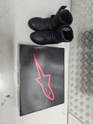 Botas de moto Alpinestars negras
