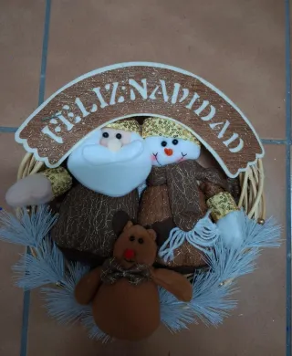 Figura Decorativa Navidad Santa y Muñeco Nieve