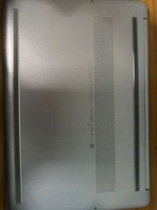 HP 15s-fq2xxx – i7, 16GB RAM, 512GB, batería nueva